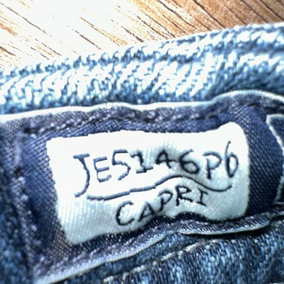 Miss Me Capri Jeans Size 31 JE5146P6 Dark Wash Mid Rise - Picture 8 of 8